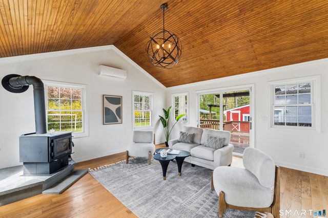 32 Styles Lane, Norwalk, CT 06850