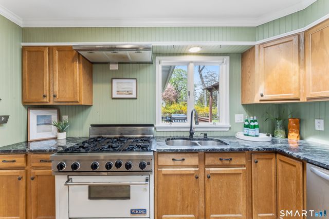 32 Styles Lane, Norwalk, CT 06850