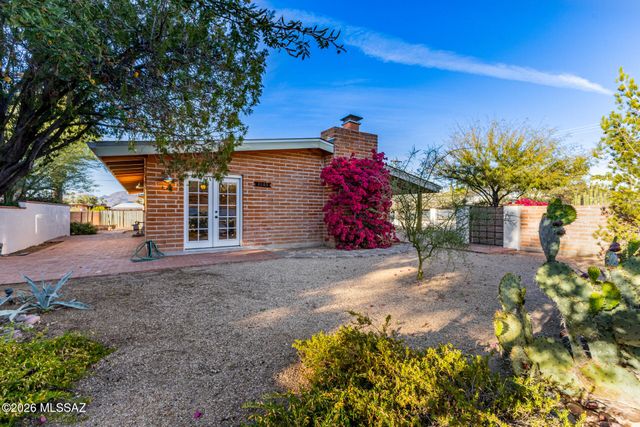 3685 E Baker Place, Tucson, AZ 85716