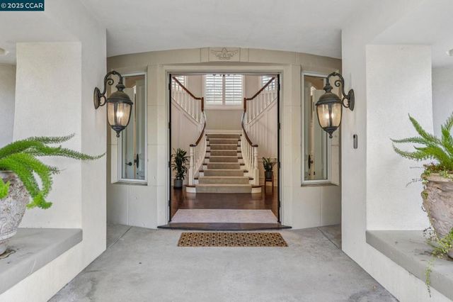 291 Barrington Lane, Alamo, CA 94507