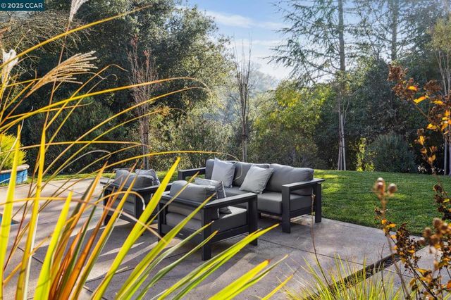 291 Barrington Lane, Alamo, CA 94507