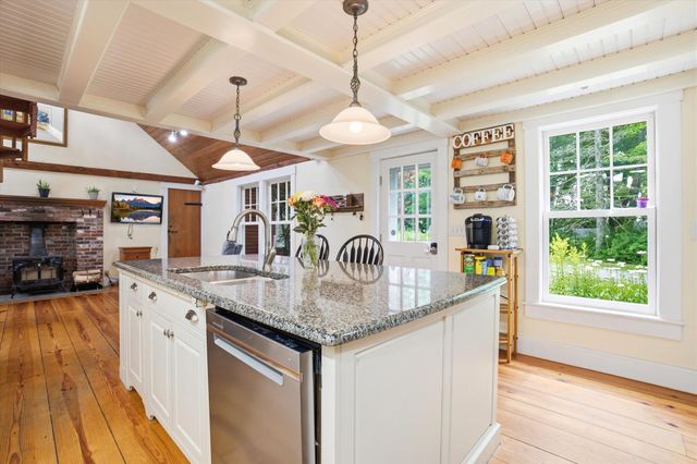 26 W Main Street, Warner, NH 03278