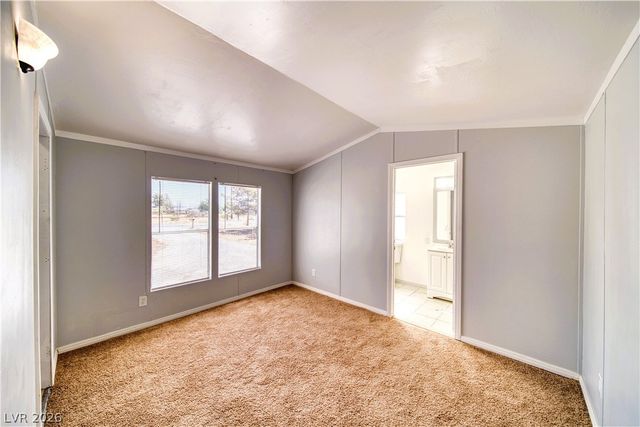 6920 Oakridge Avenue, Pahrump, NV 89048