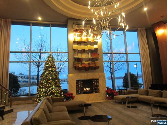 8100 River Road 917, North Bergen, NJ 07047