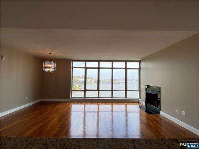 8100 River Road 917, North Bergen, NJ 07047