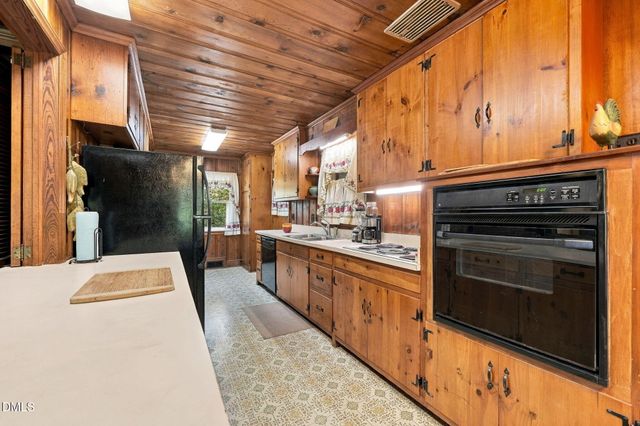 505 Paris Street, Graham, NC 27253
