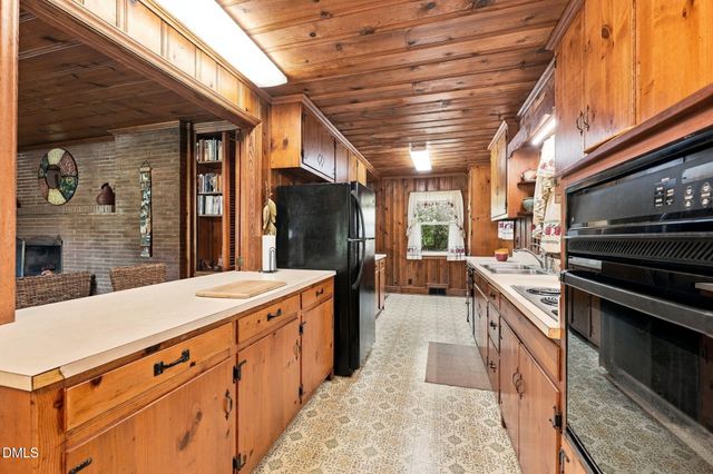 505 Paris Street, Graham, NC 27253