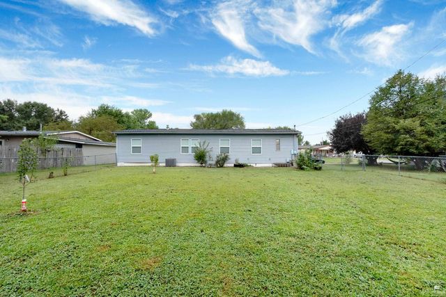 2814 Nelsons Landing, Manhattan, KS 66502