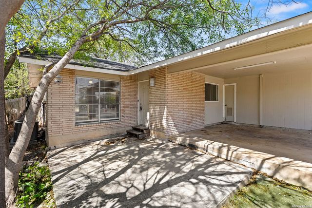 9815 Conbes, San Antonio, TX 78216