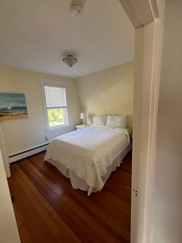 31 Bridge, Dartmouth, MA 02748