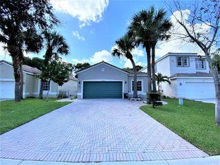 3747 NW 62nd St, Coconut Creek, FL 33073