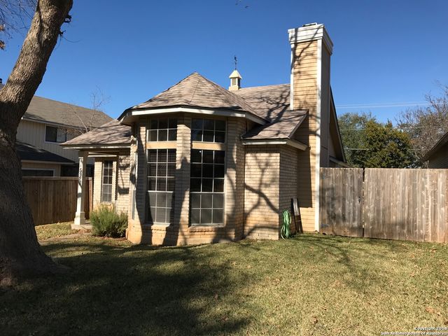 5927 Heather View, San Antonio, TX 78249