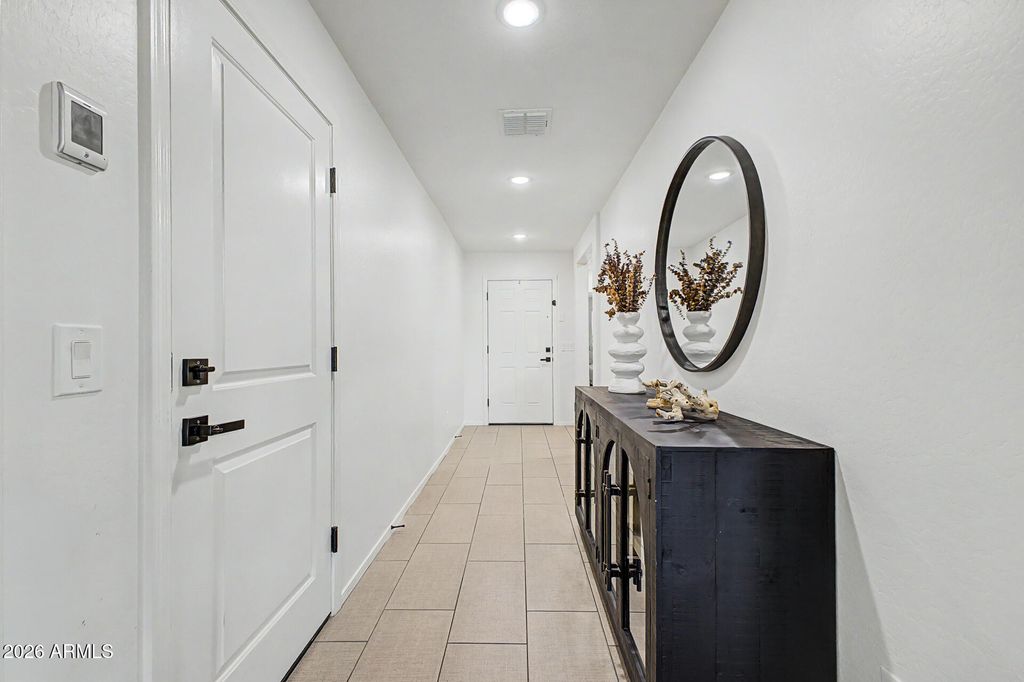 Image 5 of property listing at 2732 N 154TH Drive, Goodyear, AZ 85395