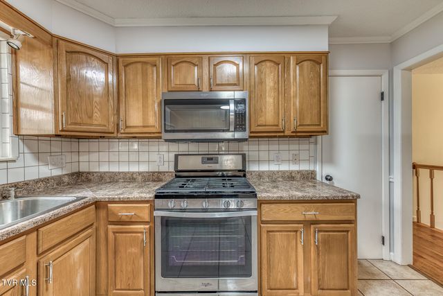 4300 Brockwood Drive, Morristown, TN 37813