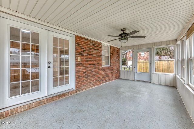 4300 Brockwood Drive, Morristown, TN 37813