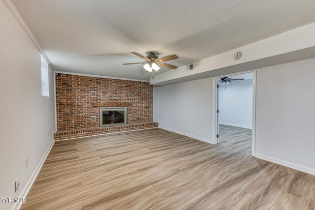 4300 Brockwood Drive, Morristown, TN 37813