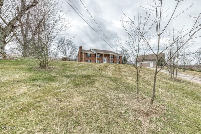 4300 Brockwood Drive, Morristown, TN 37813
