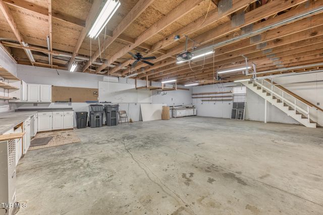 4300 Brockwood Drive, Morristown, TN 37813