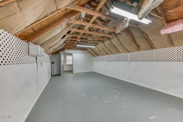 4300 Brockwood Drive, Morristown, TN 37813