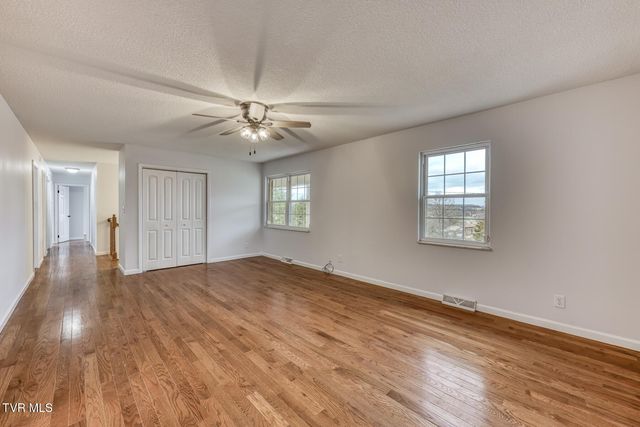 4300 Brockwood Drive, Morristown, TN 37813