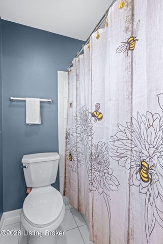 2815 Goose Creek Rd, Louisville, KY 40242