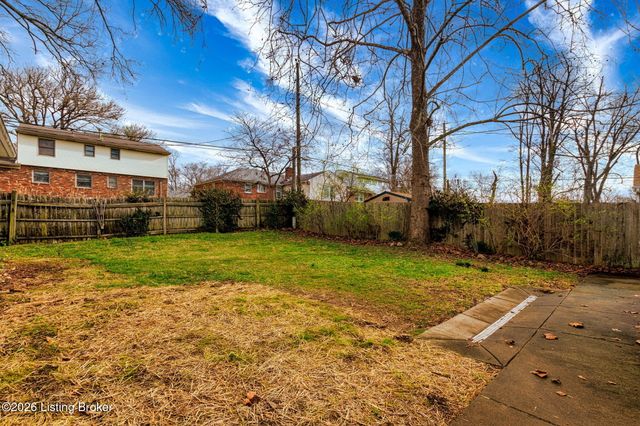 2815 Goose Creek Rd, Louisville, KY 40242