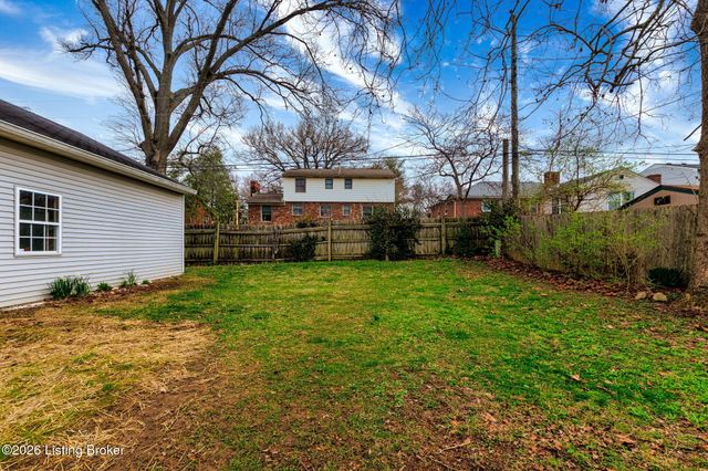 2815 Goose Creek Rd, Louisville, KY 40242