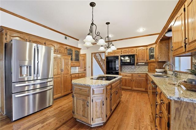 13841 Hadley Street, Overland Park, KS 66223