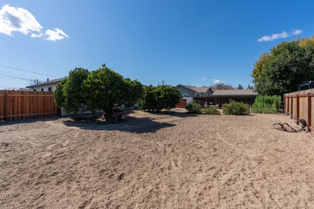 469 Cedar Avenue, Atwater, CA 95301