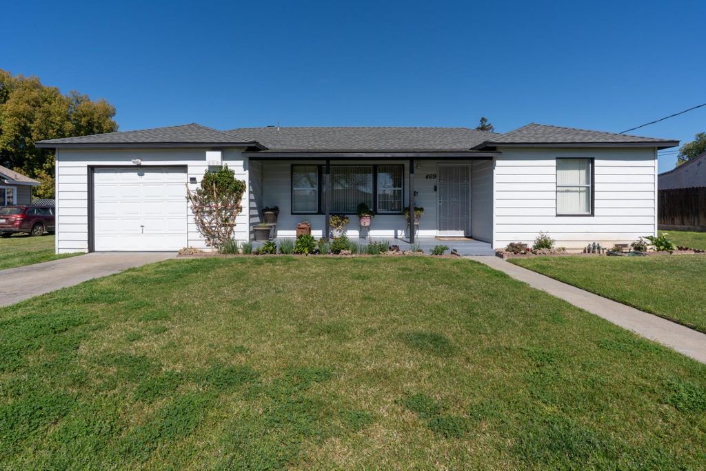 469 Cedar Avenue, Atwater, CA 95301