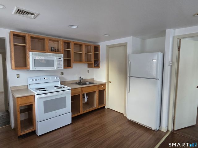 244 Weybosset Street, New Haven, CT 06513