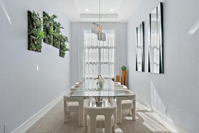 8988 Lakes Boulevard, West Palm Beach, FL 33412