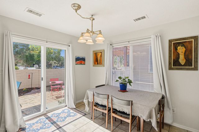 3317 Marino Drive SE, Rio Rancho, NM 87124