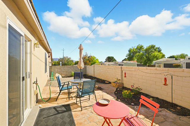 3317 Marino Drive SE, Rio Rancho, NM 87124