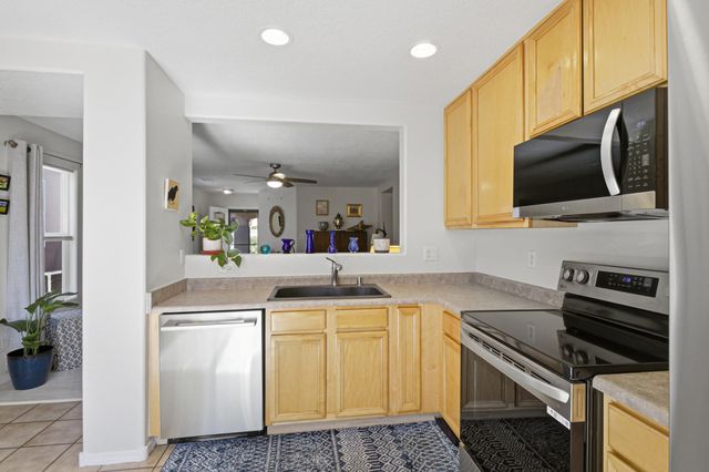 3317 Marino Drive SE, Rio Rancho, NM 87124