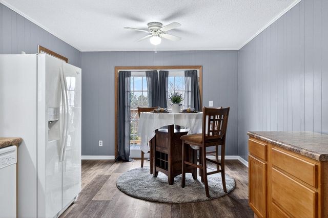 179 Central Drive, Benton, TN 37307