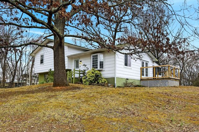 179 Central Drive, Benton, TN 37307