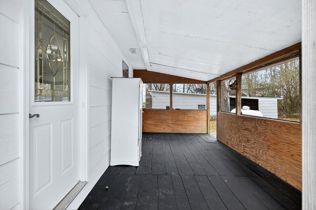 179 Central Drive, Benton, TN 37307