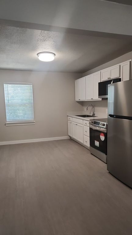 2232 Riverview Drive A-D, Irving, TX 75060 — photo 5