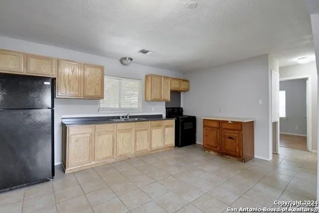 2619 SLEEPY GLADE ST, San Antonio, TX 78224