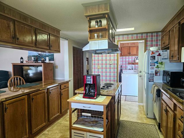 1991 Morning Glory Ct., Surfside Beach, SC 29575