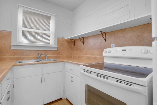 424 Richardt Avenue, Evansville, IN 47711