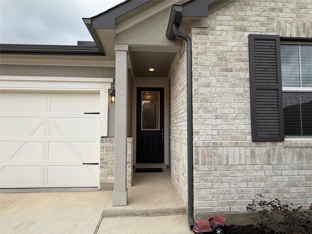 549 Raleigh DR, Georgetown, TX 78633