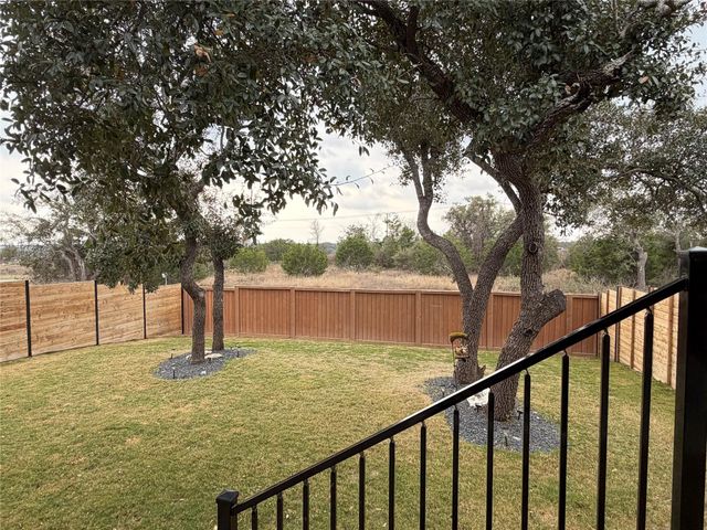 549 Raleigh DR, Georgetown, TX 78633