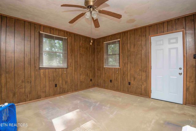 321 Church Drive, Lenoir City, TN 37771