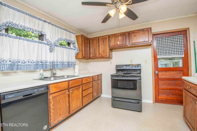 321 Church Drive, Lenoir City, TN 37771