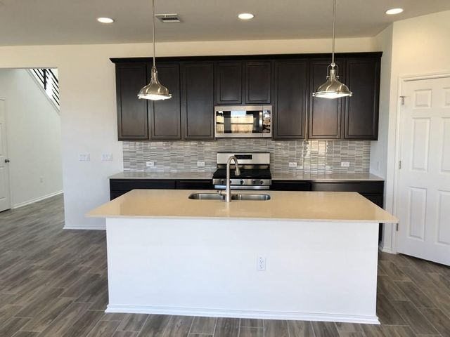 1910 Crimson Rosella TRL, Austin, TX 78728