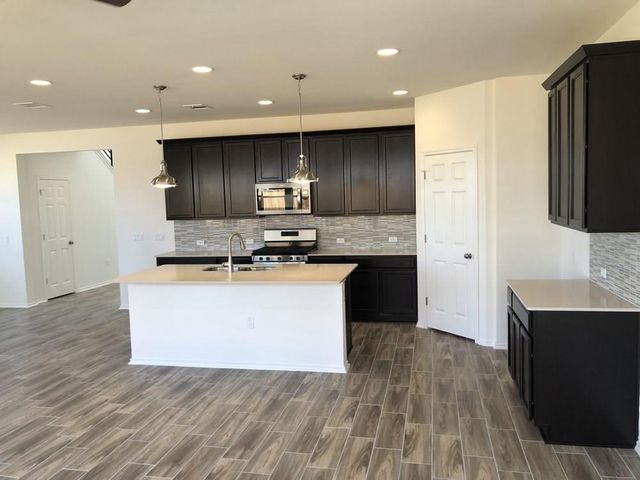 1910 Crimson Rosella TRL, Austin, TX 78728