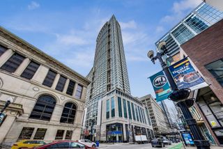 130 N Garland Court 1806, Chicago, IL 60602