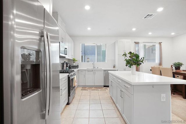 1830 Liquid, Chula Vista, CA 91915